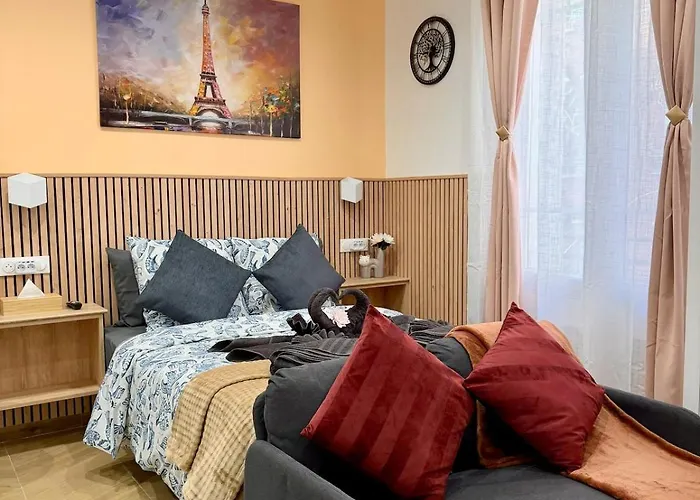 アパート Bright In Center Butte Aux Cailles Metro 7 & 14 パリ